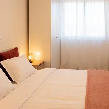 Hisa Bianca Apartment